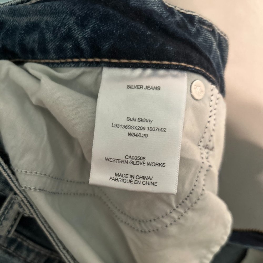 Silver Jeans Co. Suki Skinny Jeans Size 34W x 29L - Picture 4 of 6